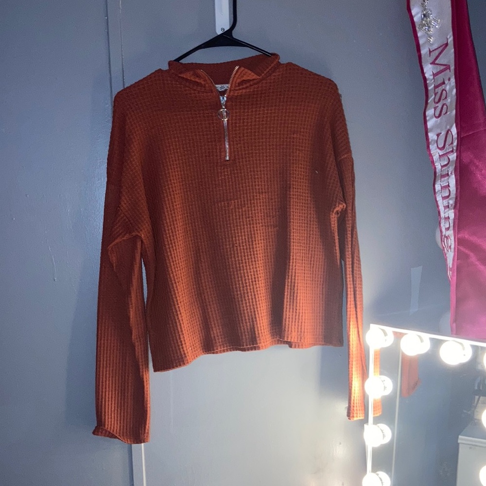 Waist Length Zip Up Long Sleeve Top